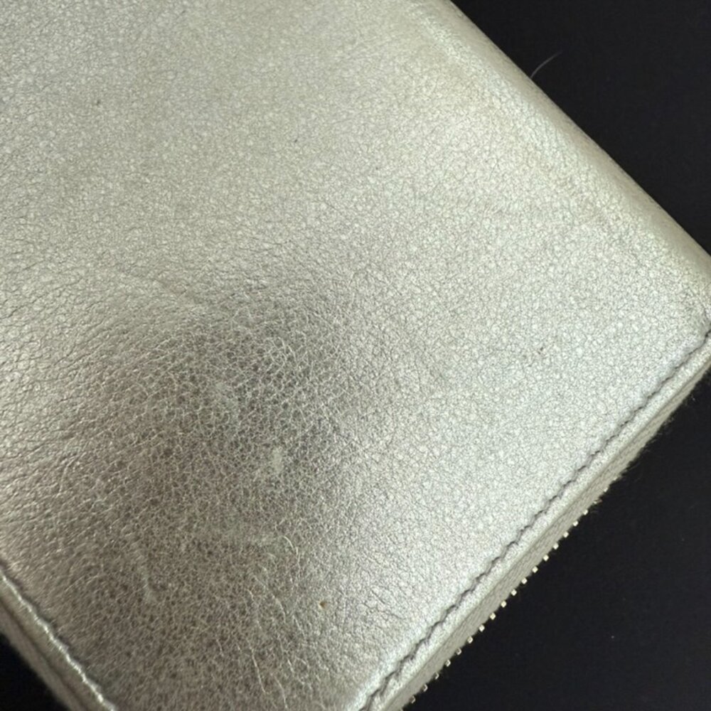 Chanel Airline zip around metallic silver wallet - Picture 5 of 9